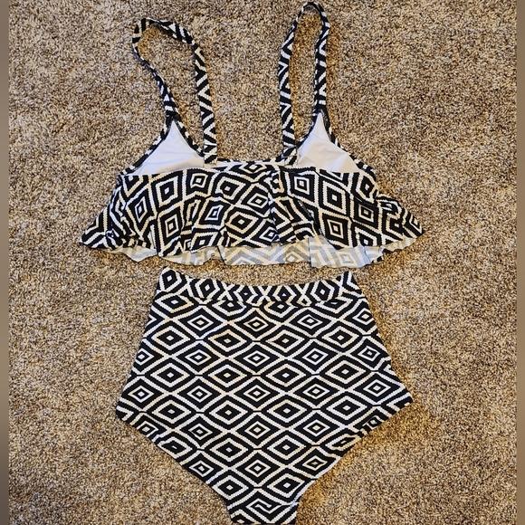 Ruffle High Waisted Soft Comfortable Tankini Pin Up Bikini - Picture 3 of 9